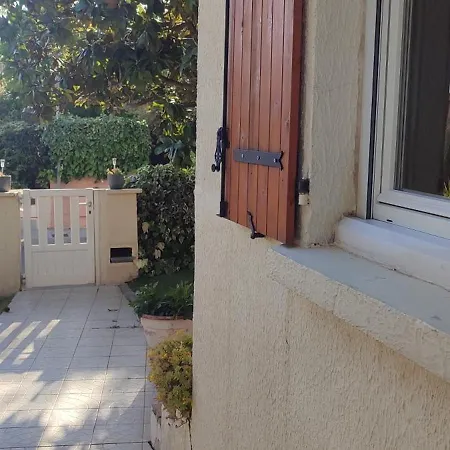 Maison T2 Avec Petit Jardin Dans Impasse Calme Baillargues Exterior photo