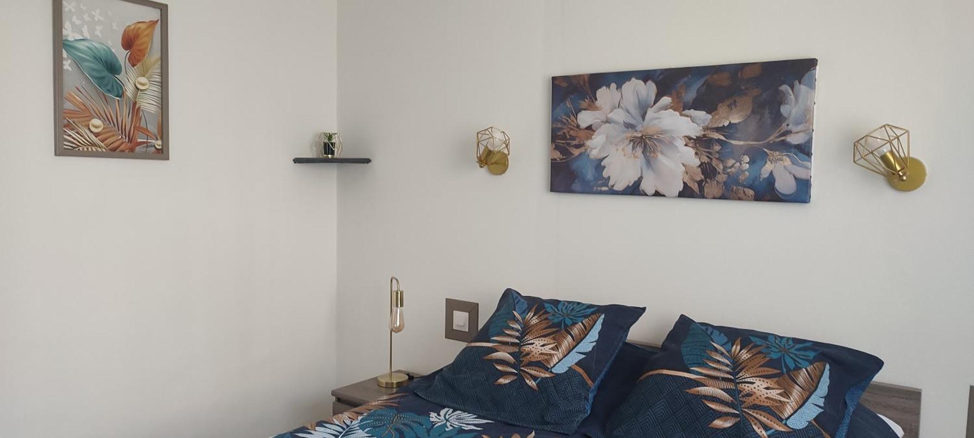 Holiday home Maison T2 Avec Petit Jardin Dans Impasse Calme