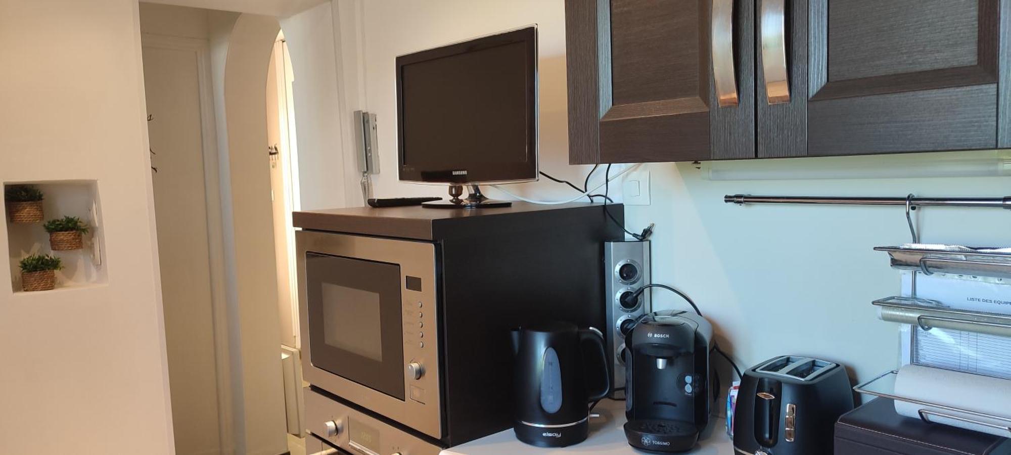 Maison T2 Avec Petit Jardin Dans Impasse Calme Holiday home