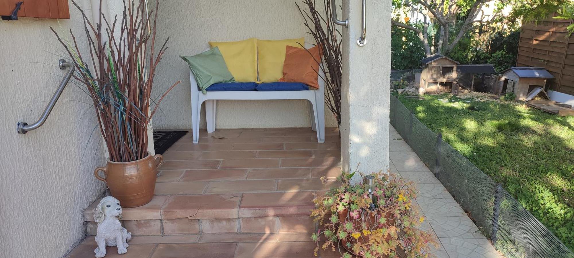 Maison T2 Avec Petit Jardin Dans Impasse Calme * Baillargues